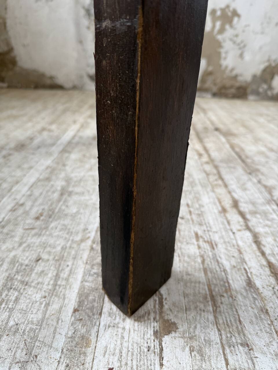 Herbier Capron ceramic dining table