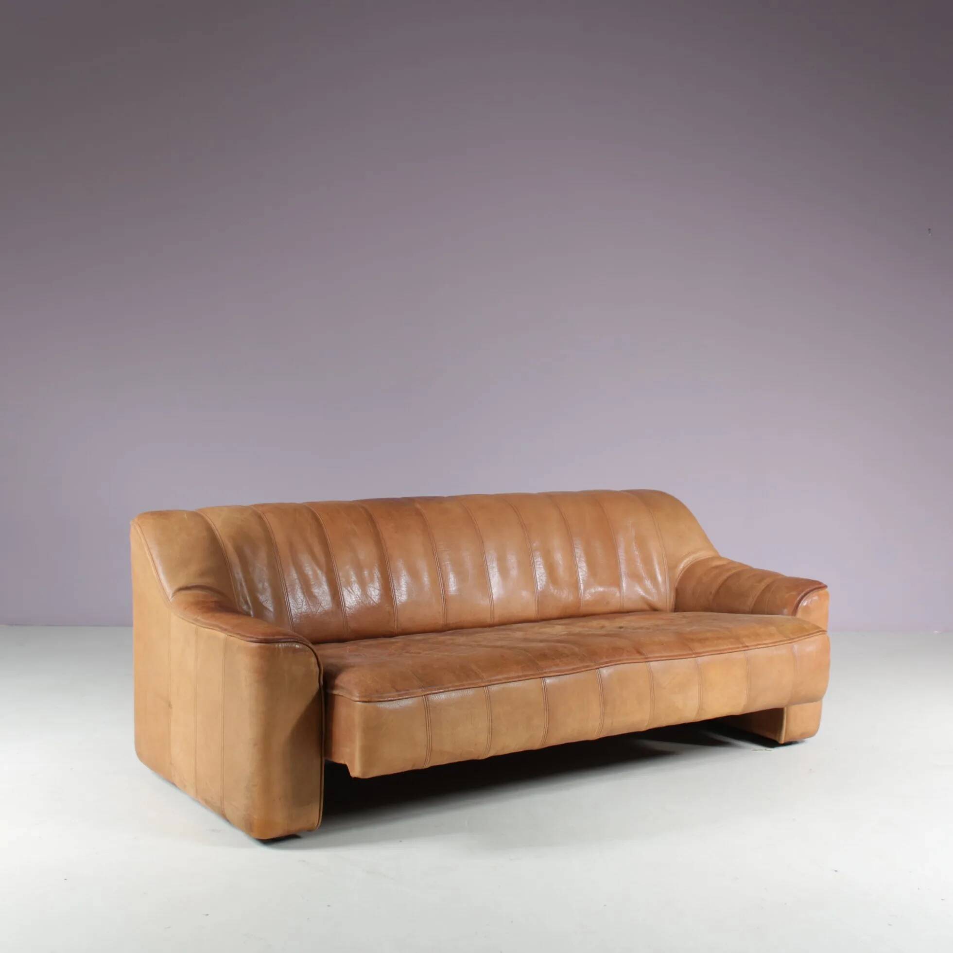 1970s “DS44” sofa by De Sede, Switzerland