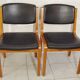 Paire de chaises 1950/60 cuir et bois