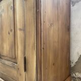 Row of pine loom furniture