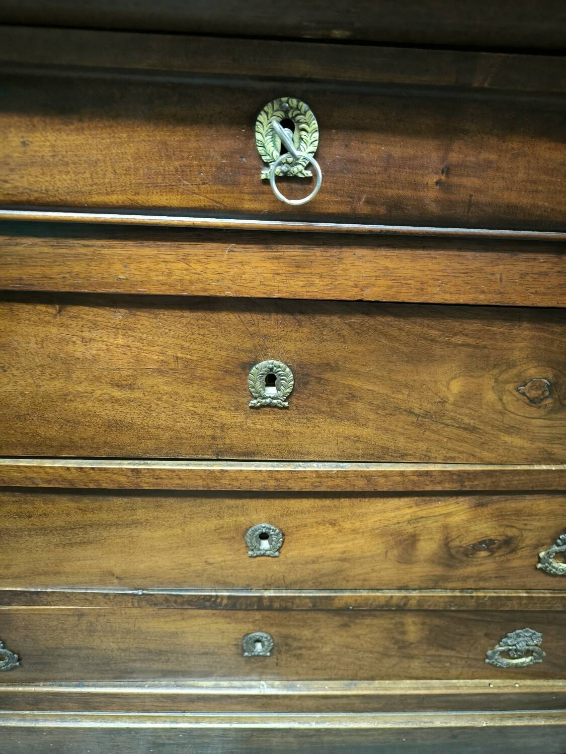 Louis Philippe period chest of drawers in solid walnut