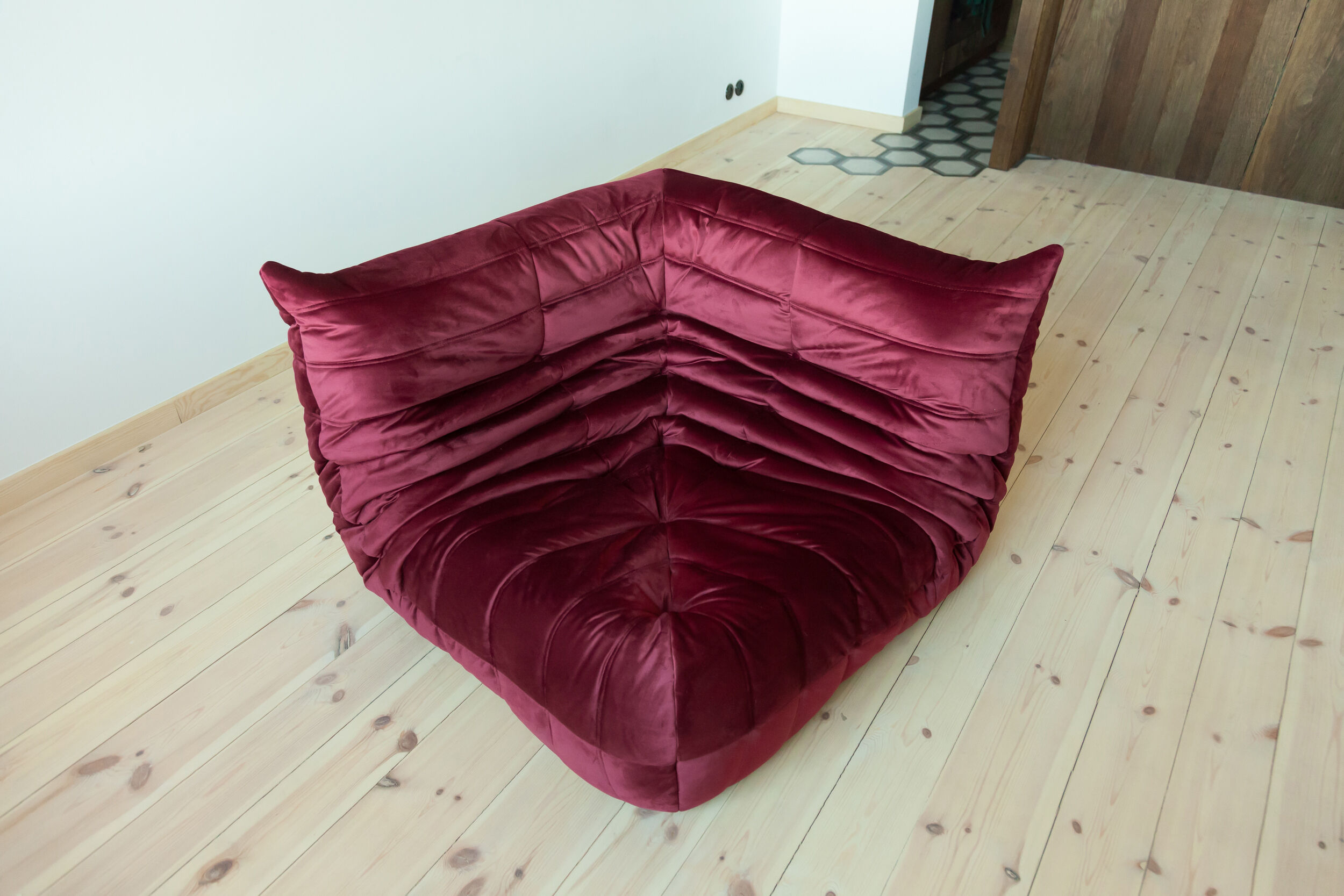 Togo sofa set model designed by Michel Ducaroy 1973