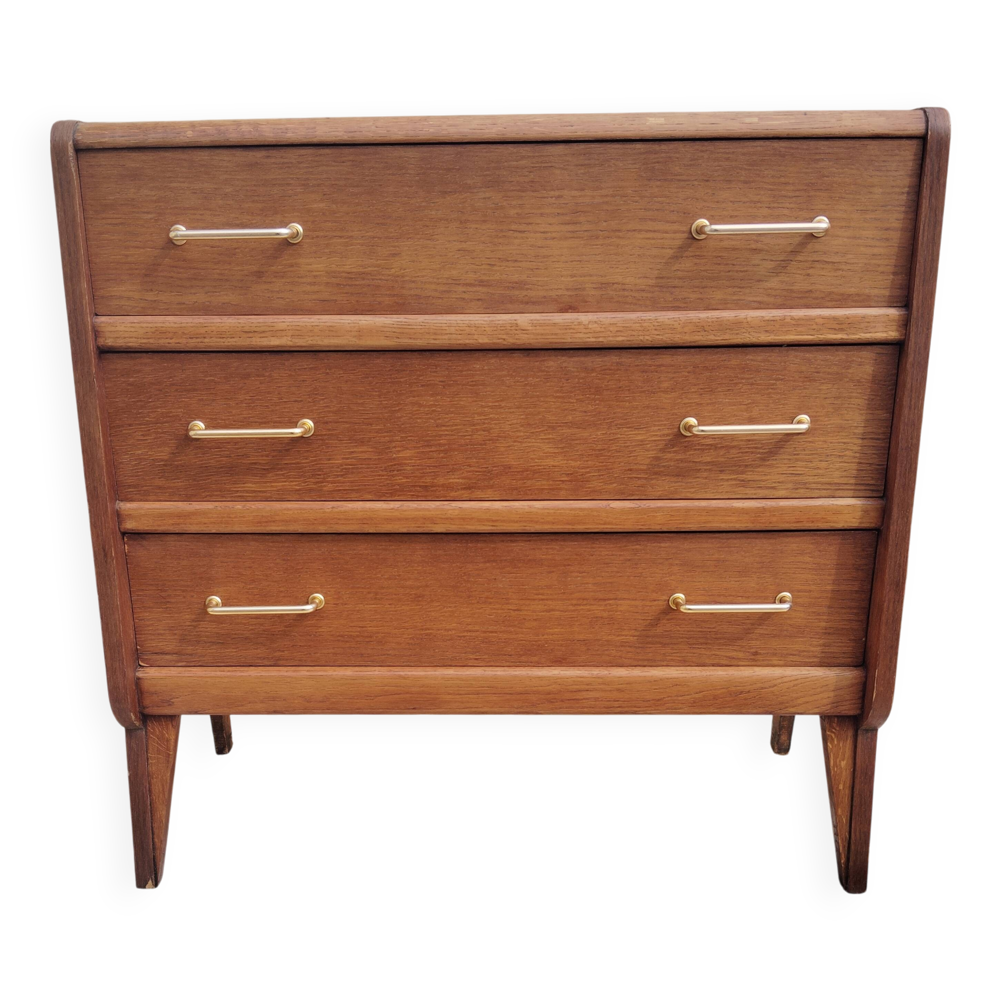 Small vintage chest of drawers