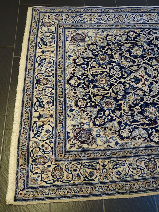 Naïn laine persian carpet - silk circa 1980