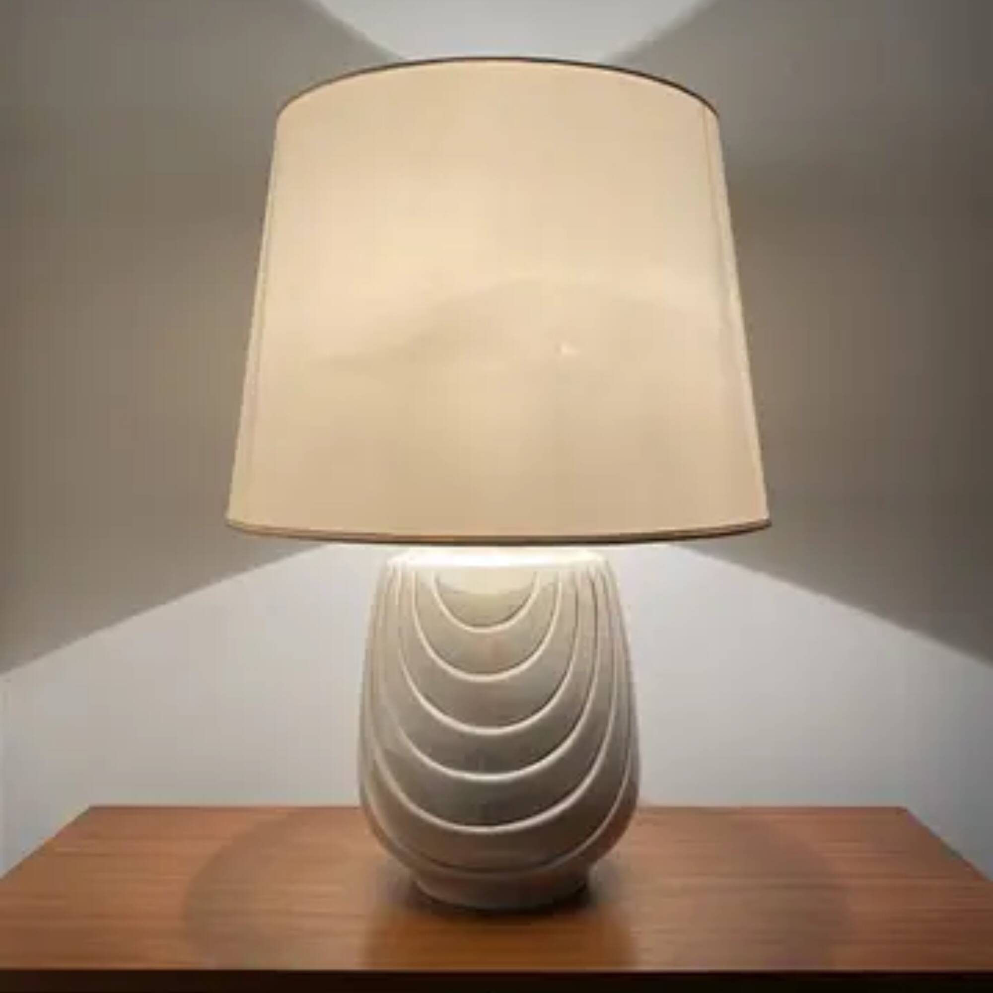 Mid-century retro vintage Italian table lamp, 1970s