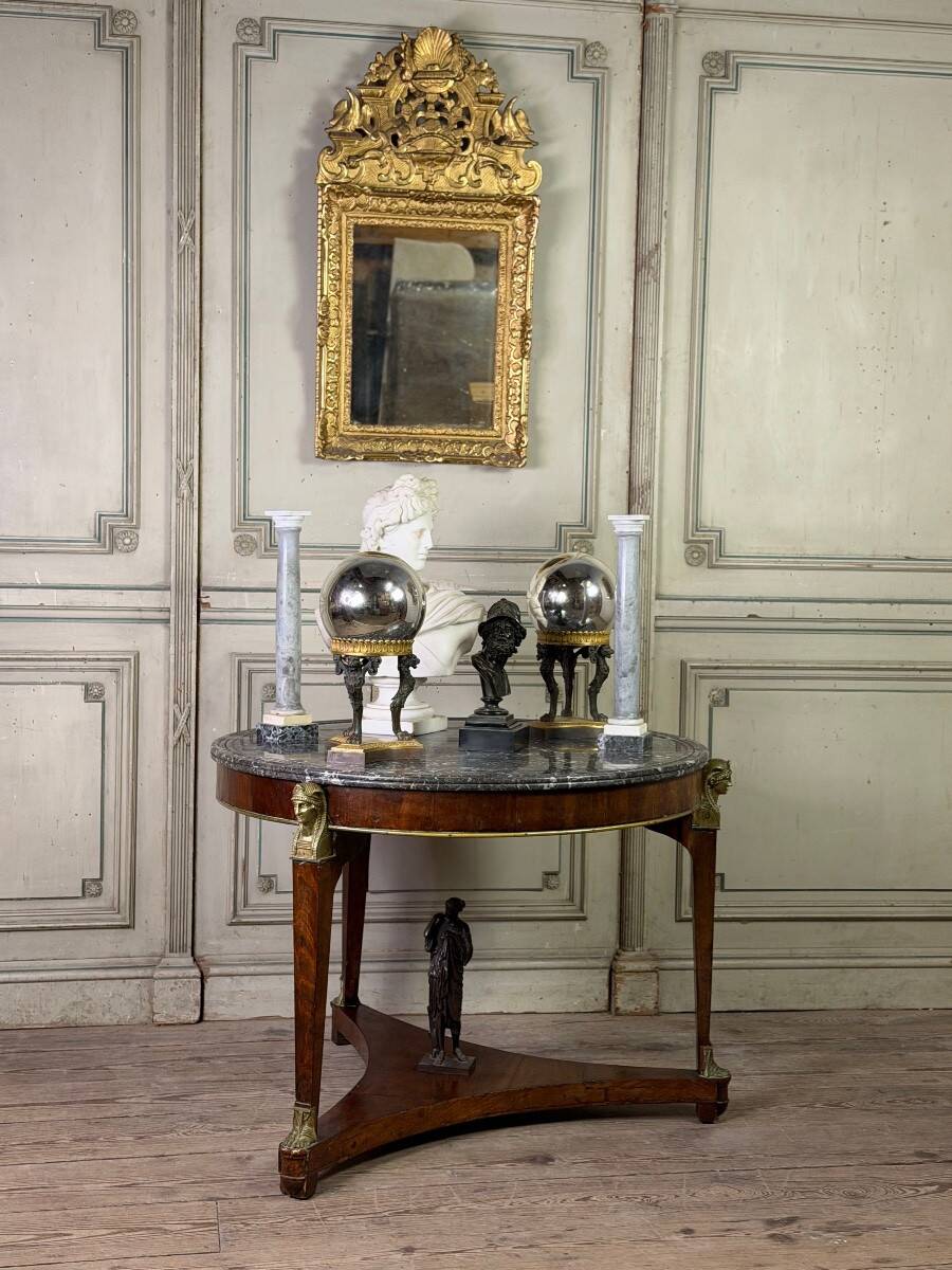 Empire pedestal table in mahogany and bronze, Saint-Anne grey marble with groove, circa 1800