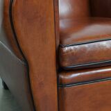 Fauteuil design en cuir de mouton