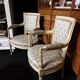 Paire de fauteuils Louis XVI