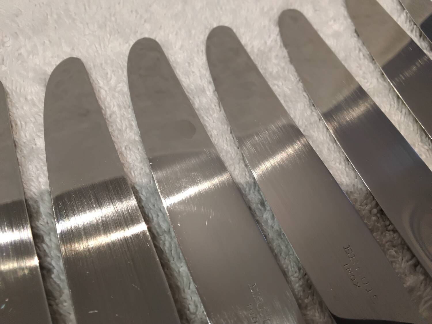 12 silver plated dessert knives, goldsmith Ercuis Louis XVI Trianon