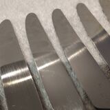 12 silver plated dessert knives, goldsmith Ercuis Louis XVI Trianon