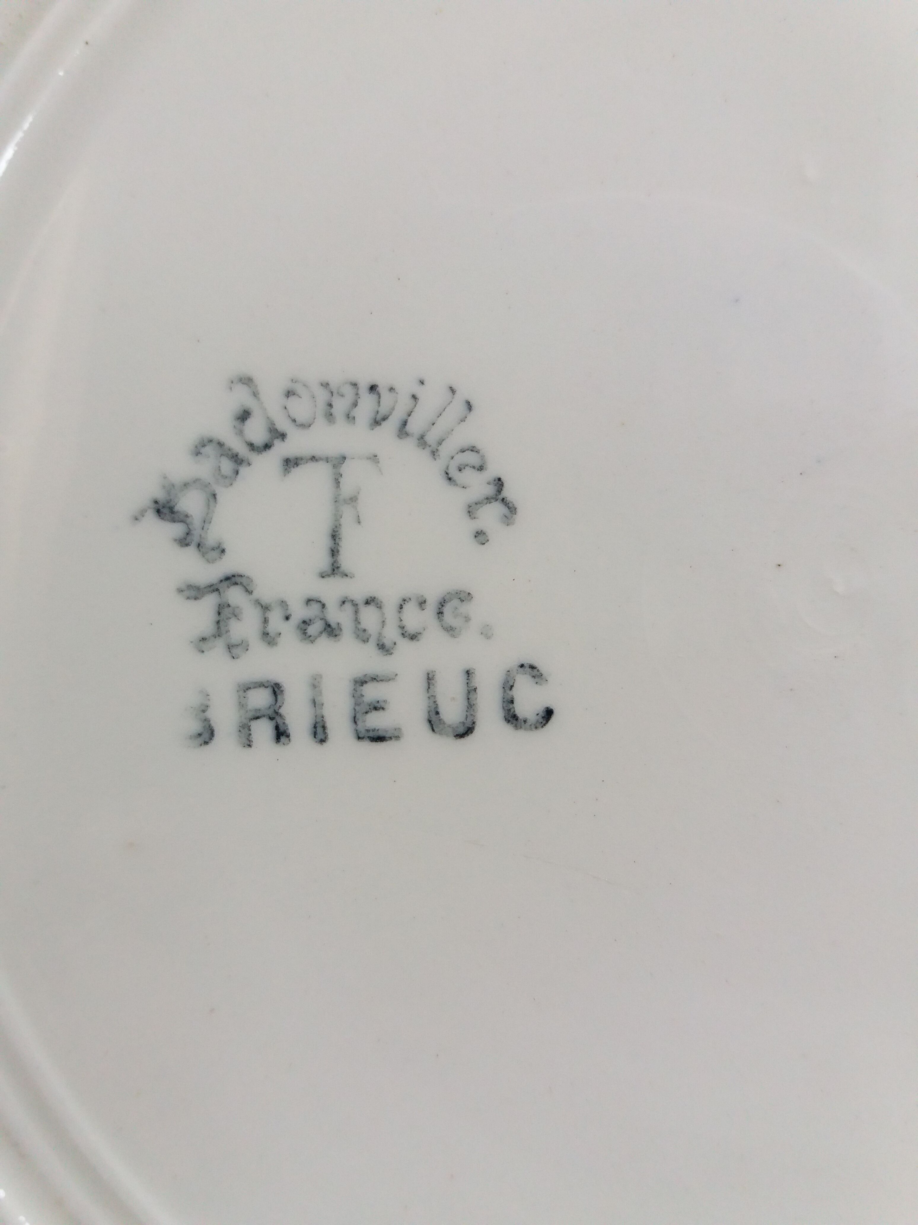 Set 4 Badonviller dessert plates