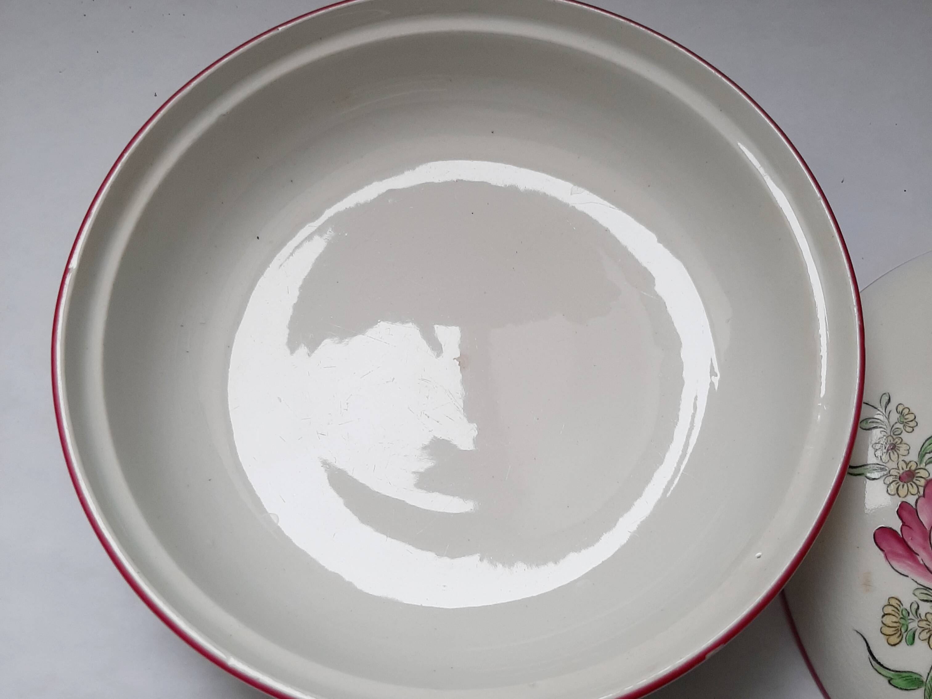 Large sweet jar in Lunéville earthenware.