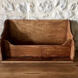 Renovated country shelf