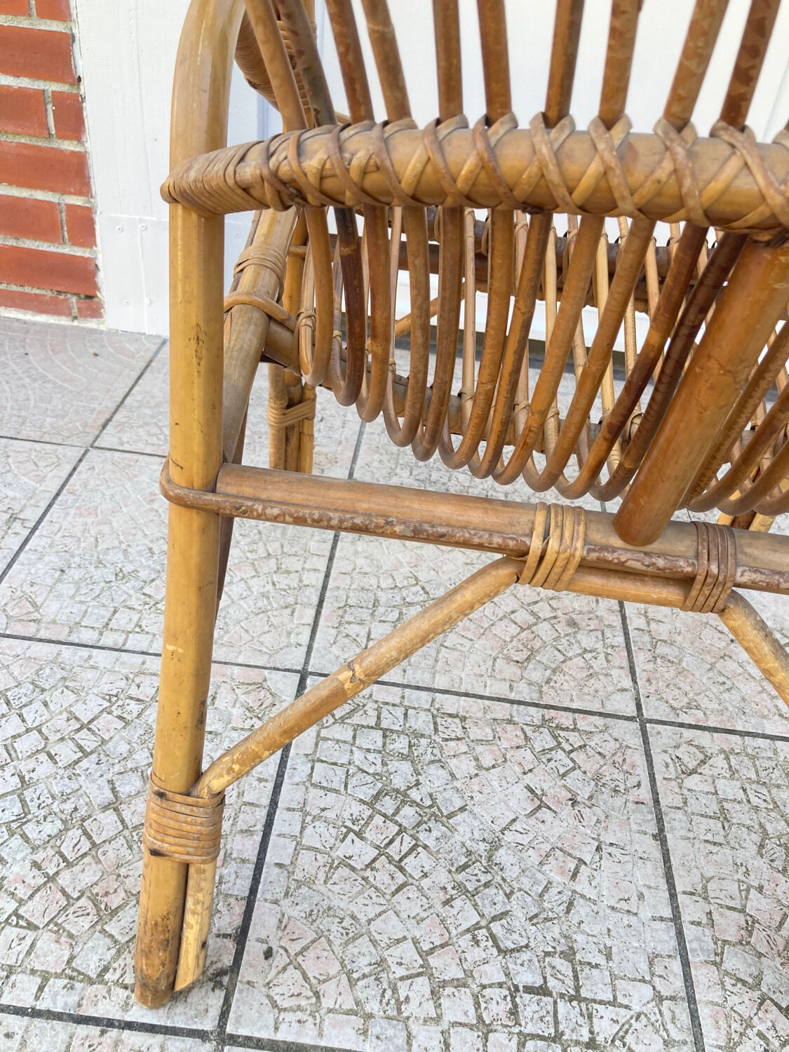 Vintage shell rattan armchair