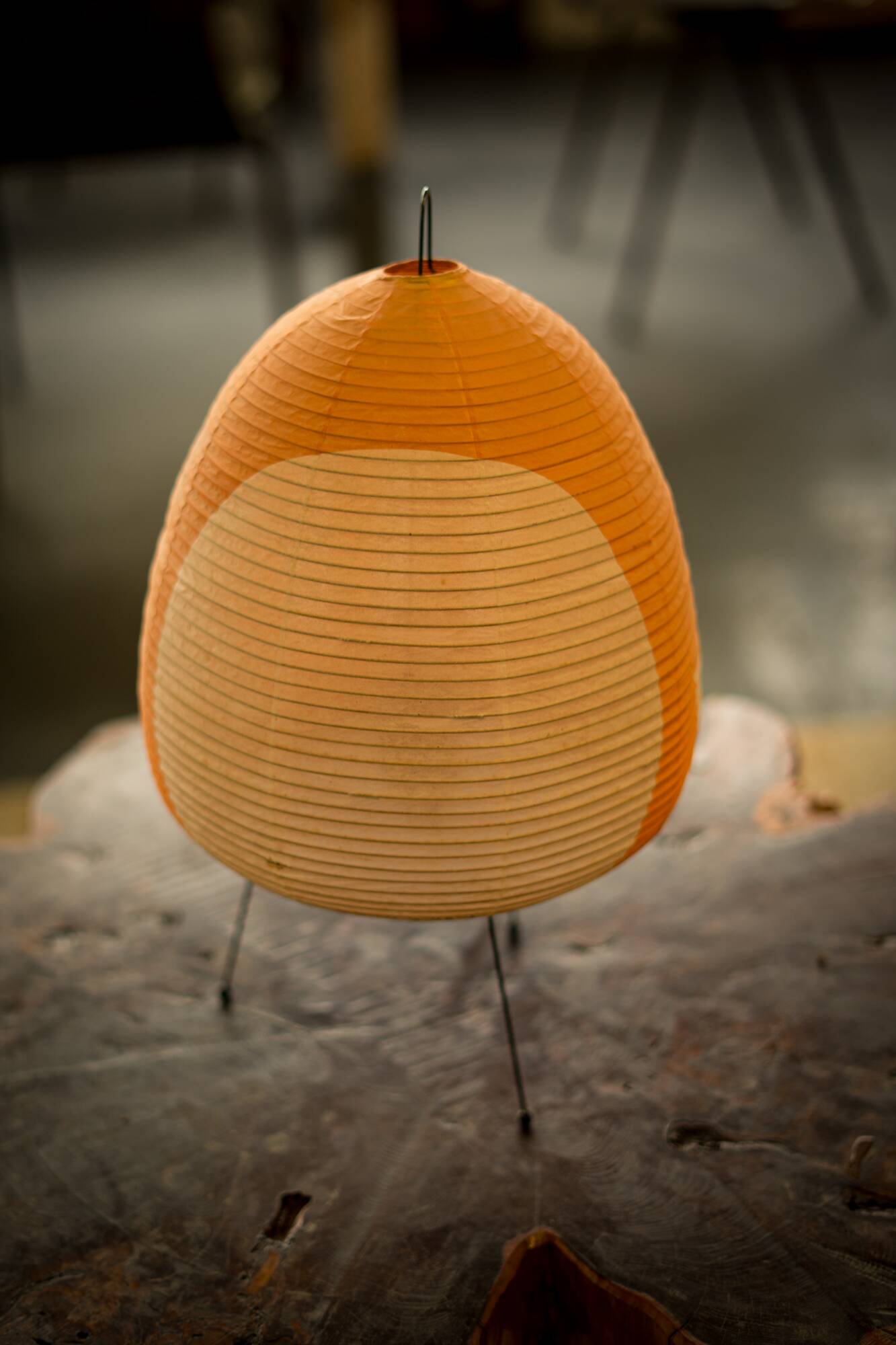 Akari Light 1AY table lamp by Isamu Noguchi