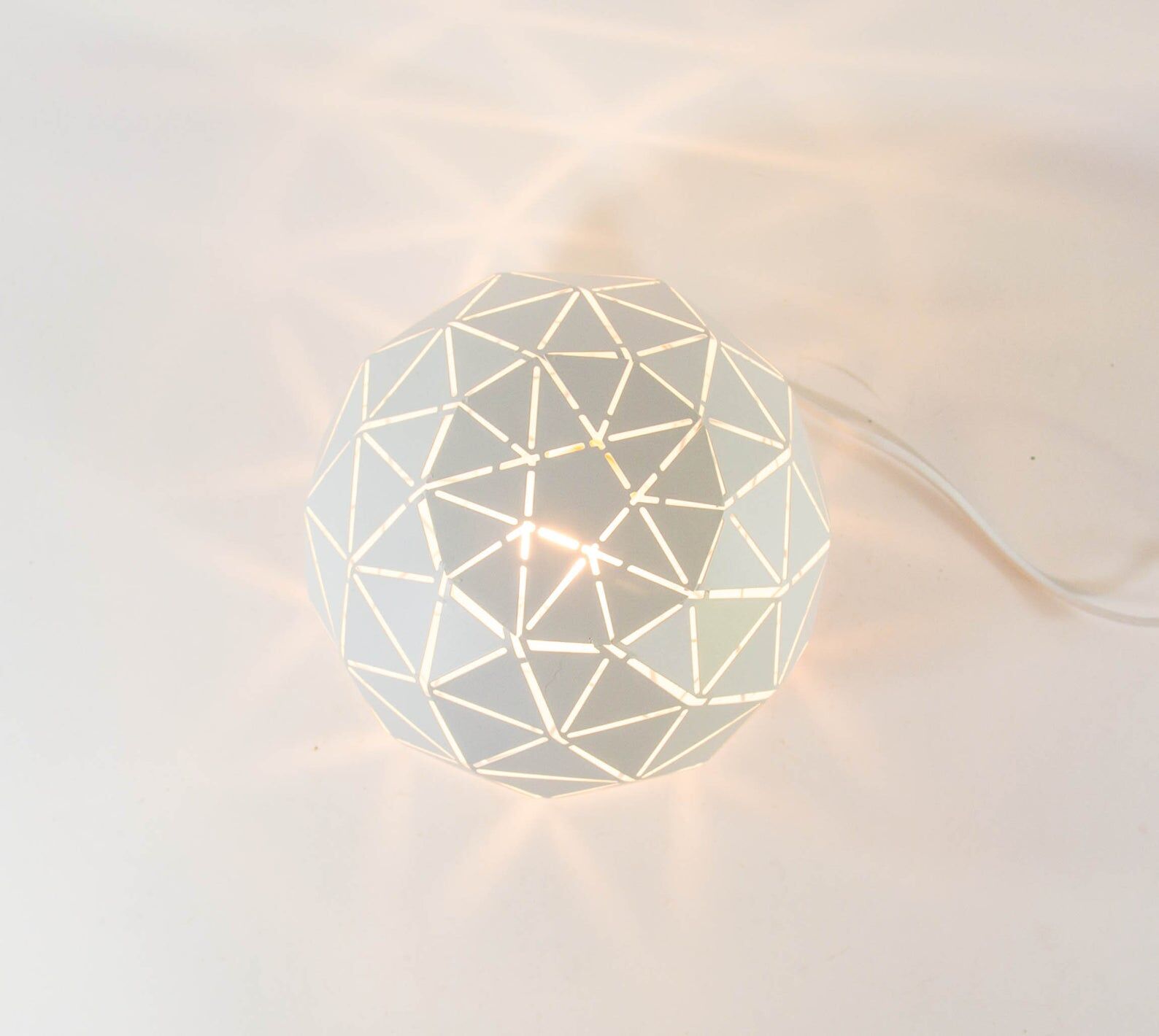 Modernist table lamp vintage white metal sphere 90s