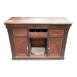 Art Deco restaurant counter