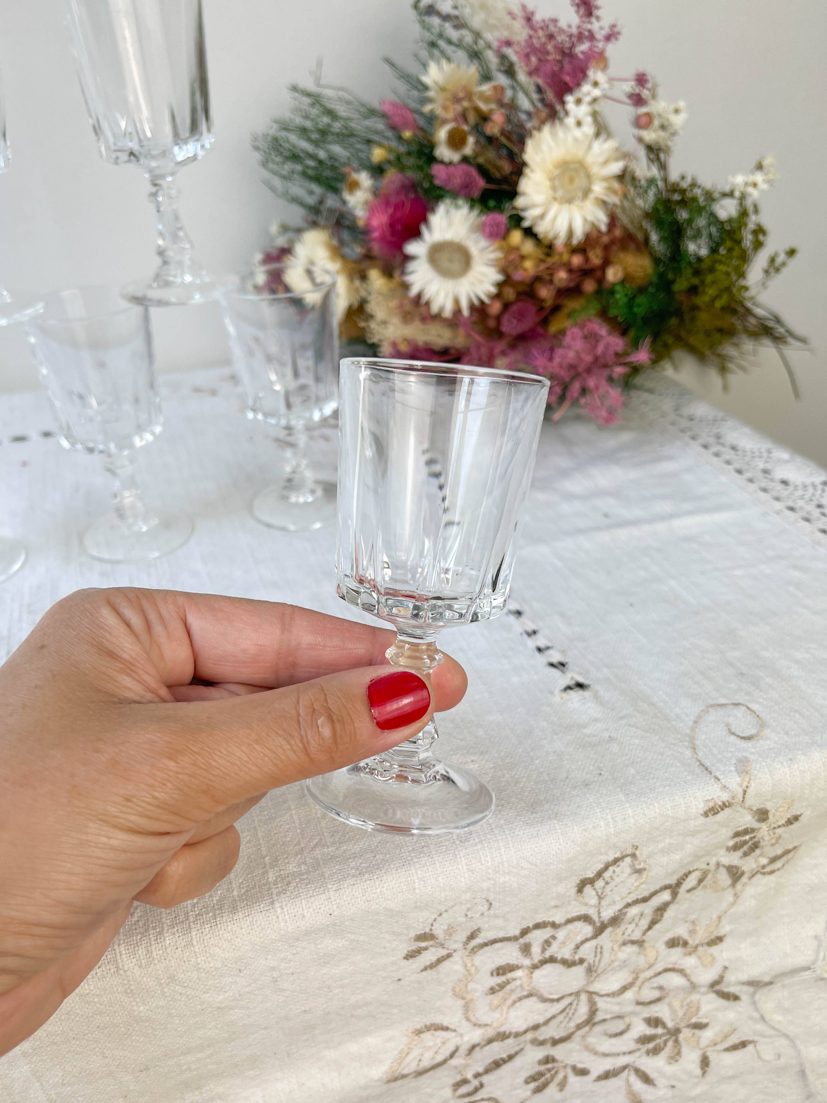 6 Arques crystal water glasses, Louvre model
