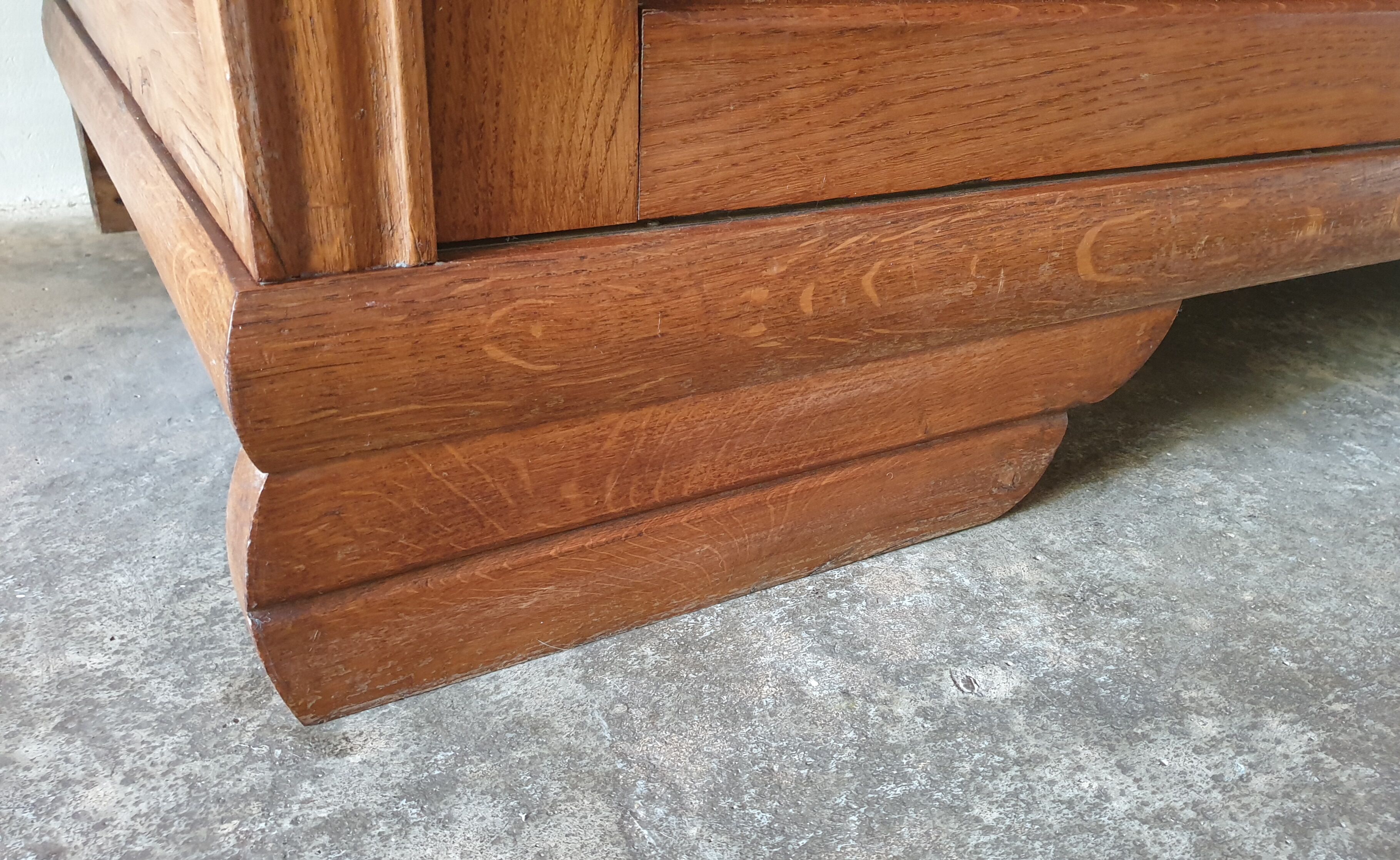 Parisian wardrobe sliding doors