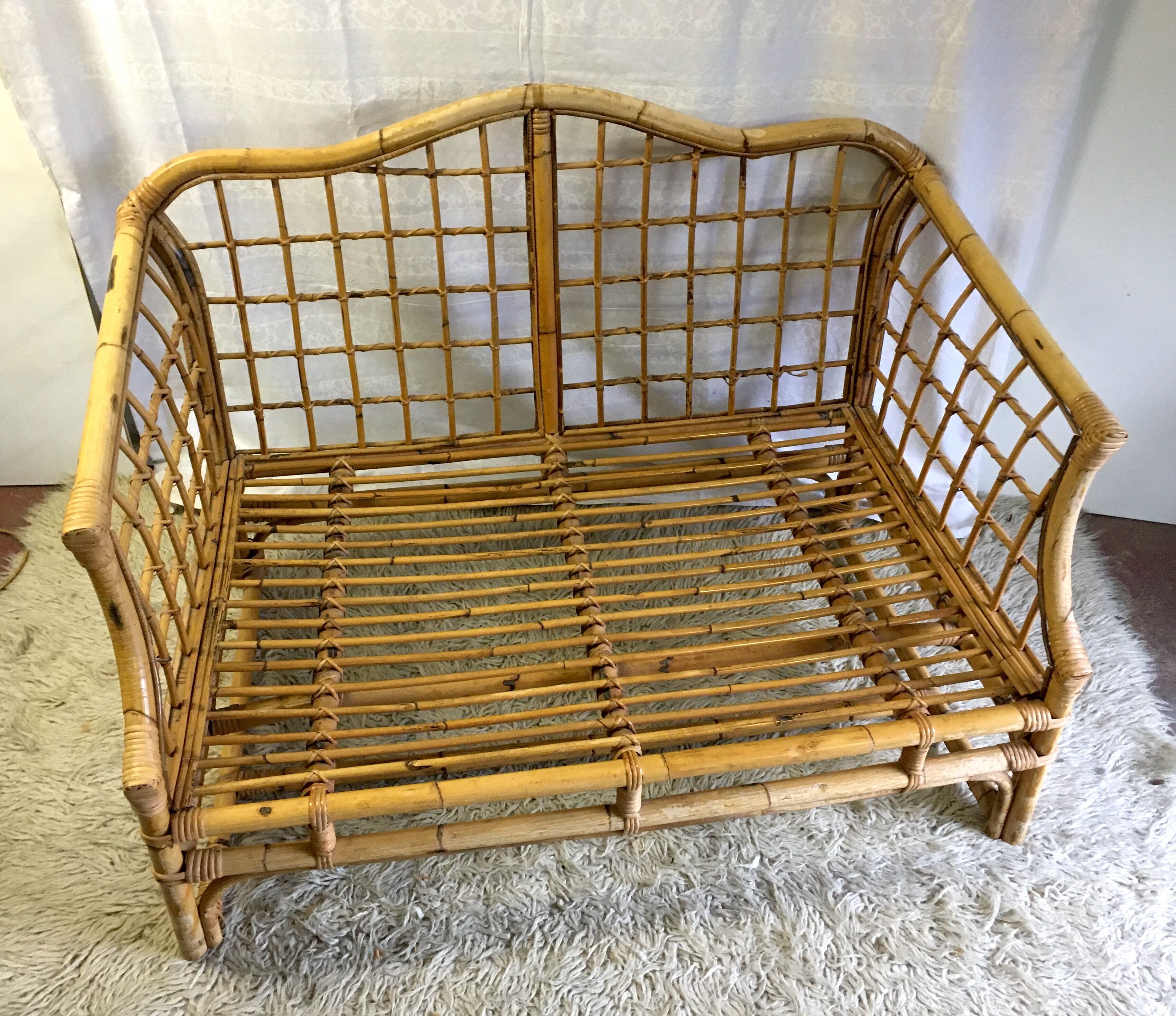 Two-seater rattan sofa - 70s