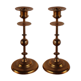 Paire de bougeoirs anciens en cuivre