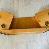 Dressing cabinet