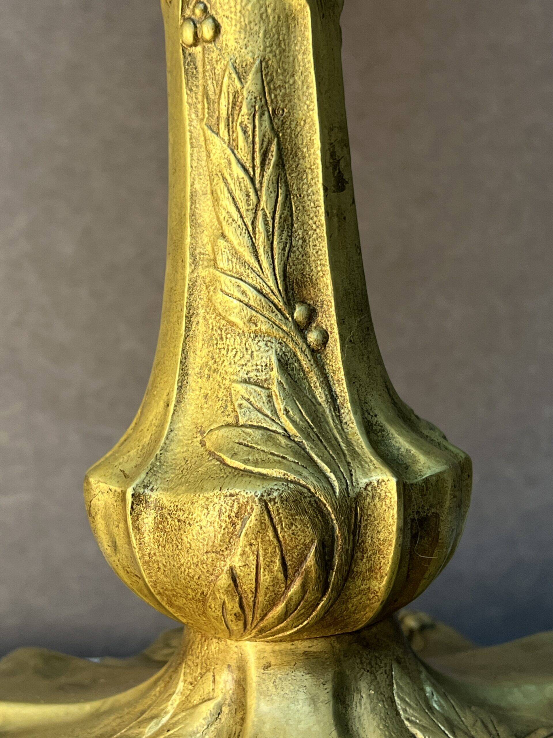 Beautiful and old oil lamp in gilded bronze, attributed to Georges Leleu