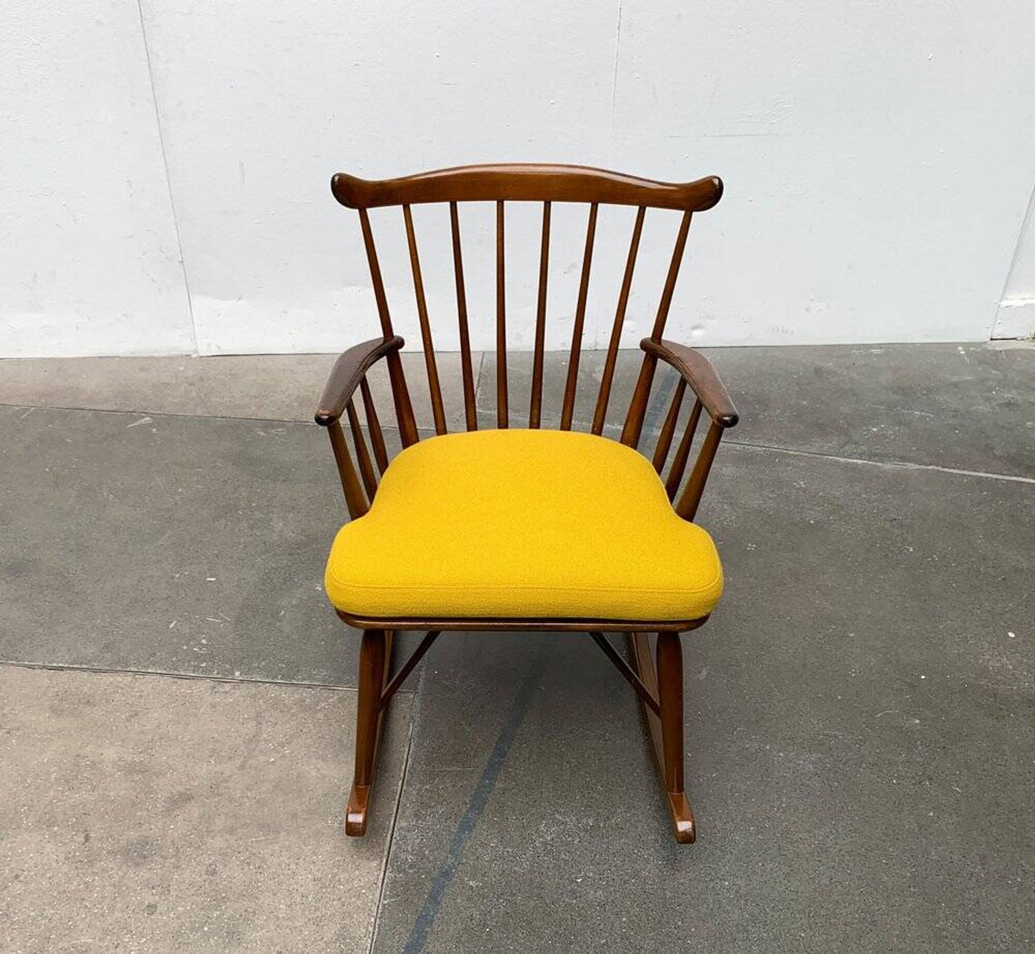 Mid-century rocking chair with new Kvadrat cushion by Børge Mogensen for FDB Møbler, 1960s.
