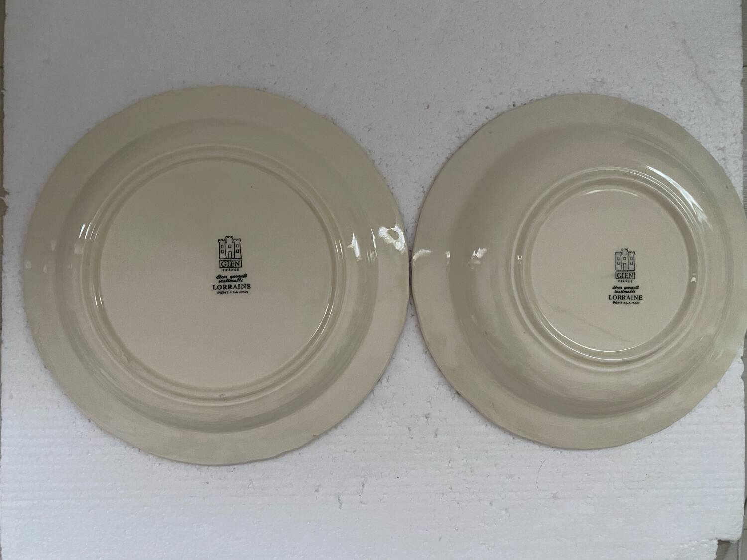 Set of 2 large vintage GIEN hand-painted dishes