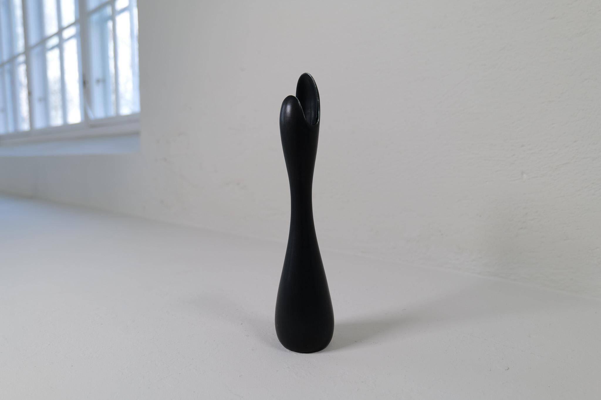 Mid-century modern ceramic vases "Caolina" by Gunnar Nylund Rörstrand, Sweden.