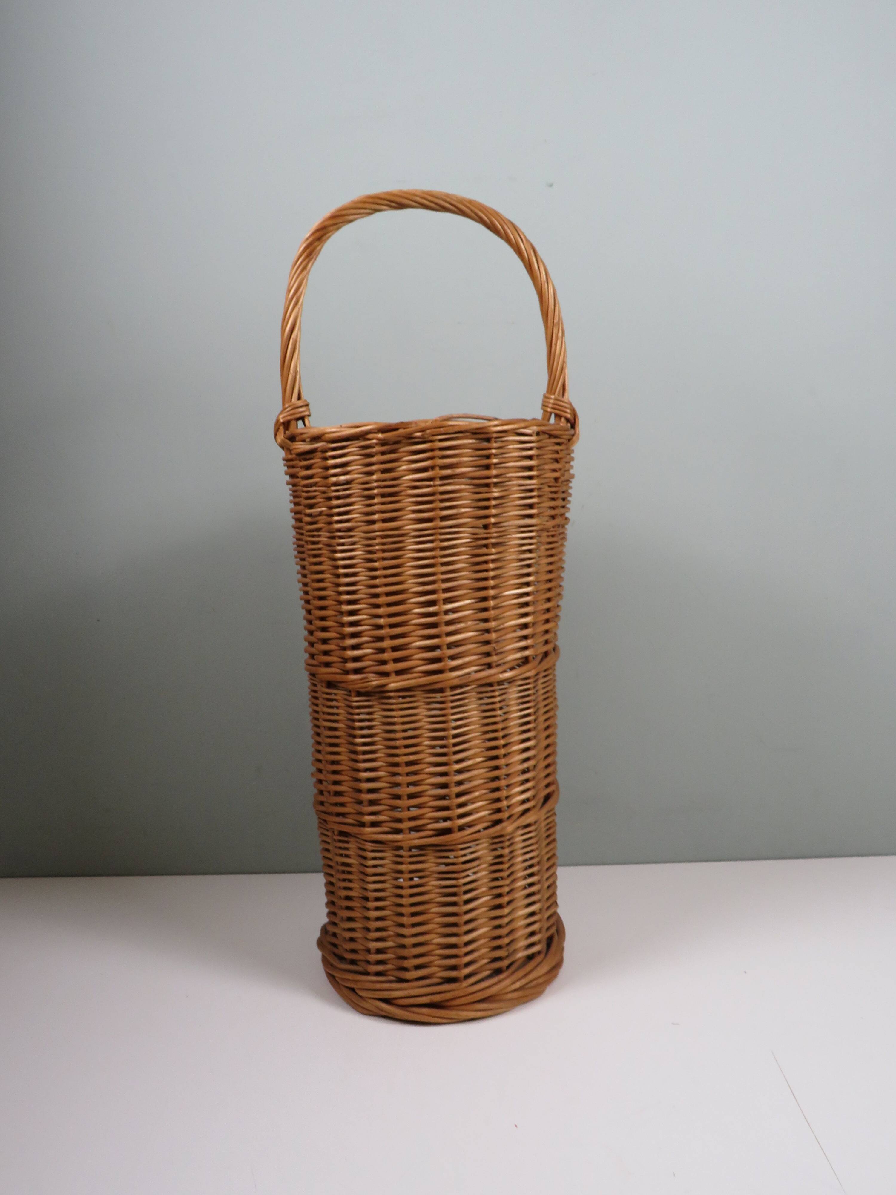 Vintage wicker umbrella stand, handcrafted, 1960s.