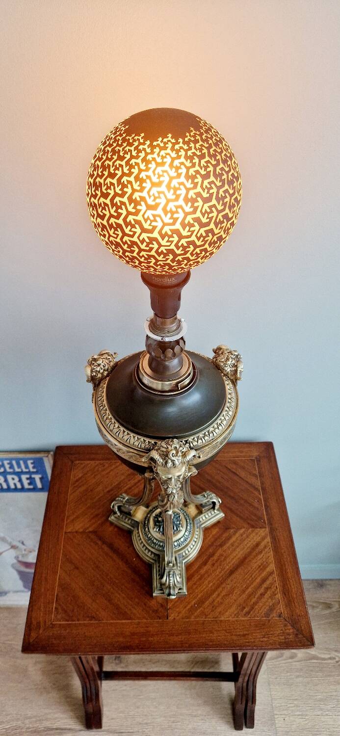 Lampe cassolette bronze doré style Empire XIXème