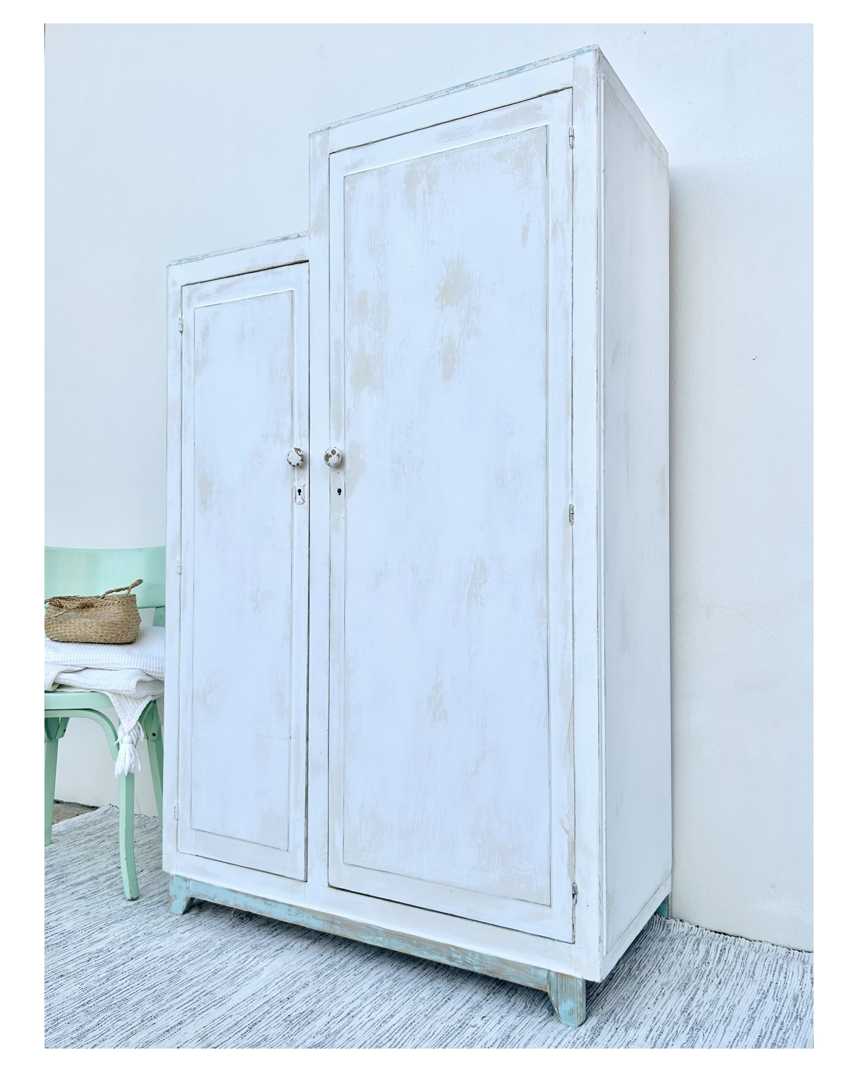 Asymmetrical Parisian wardrobe