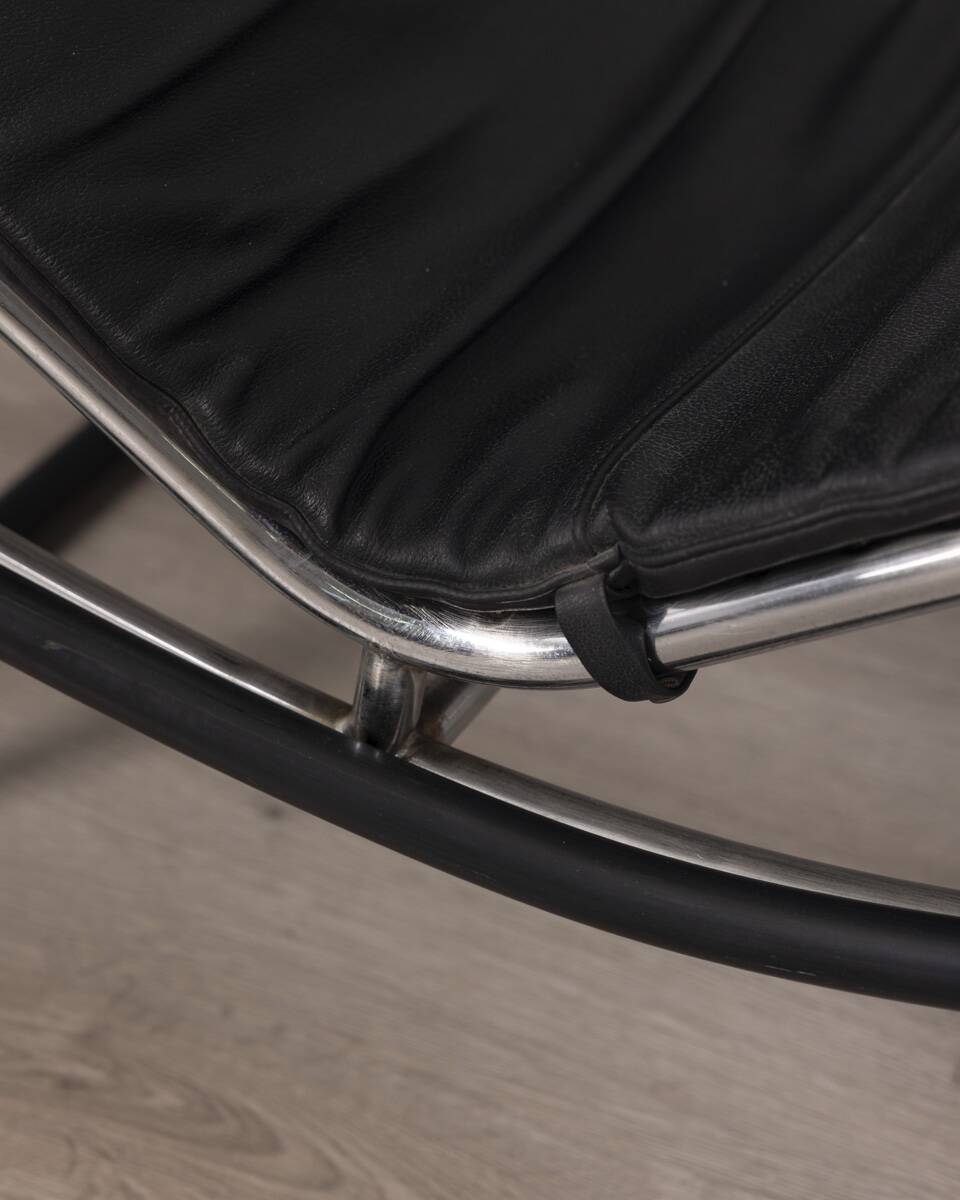 Vintage 1980s Metal and Leather Chaise Lounge, Italian Design