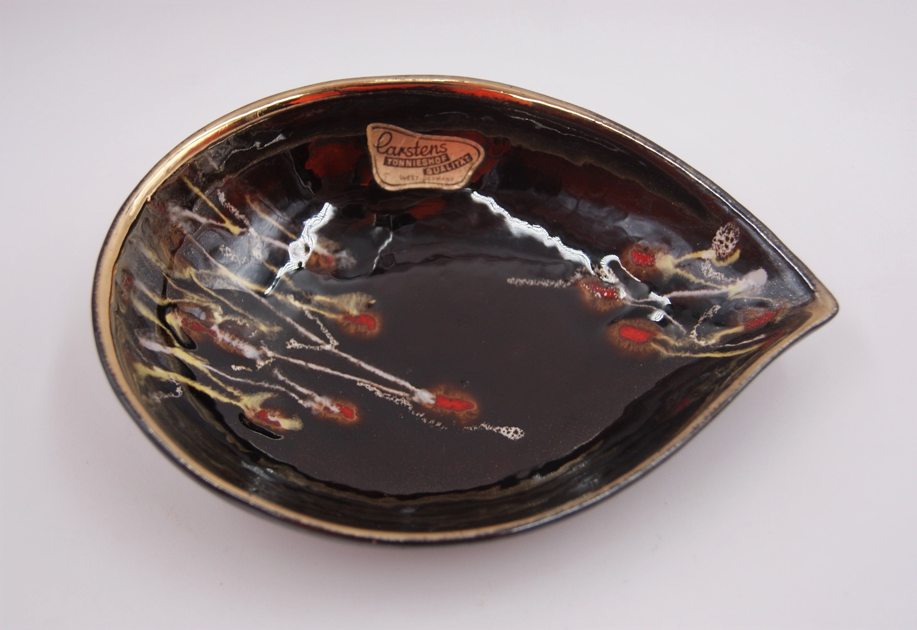 Vintage Carstens Germany ceramic pocket trays