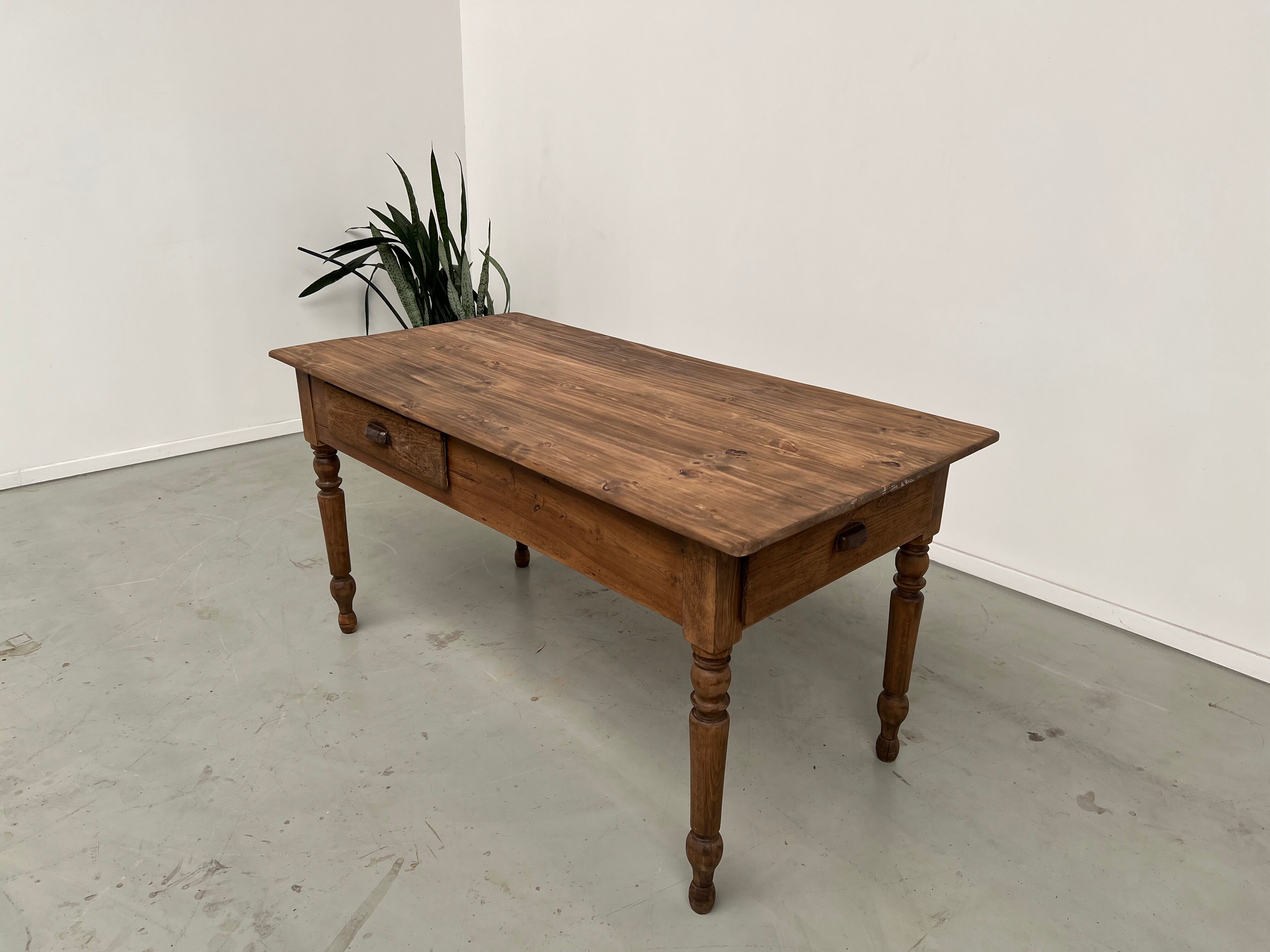Table de travail de ferme en pin, des années 50