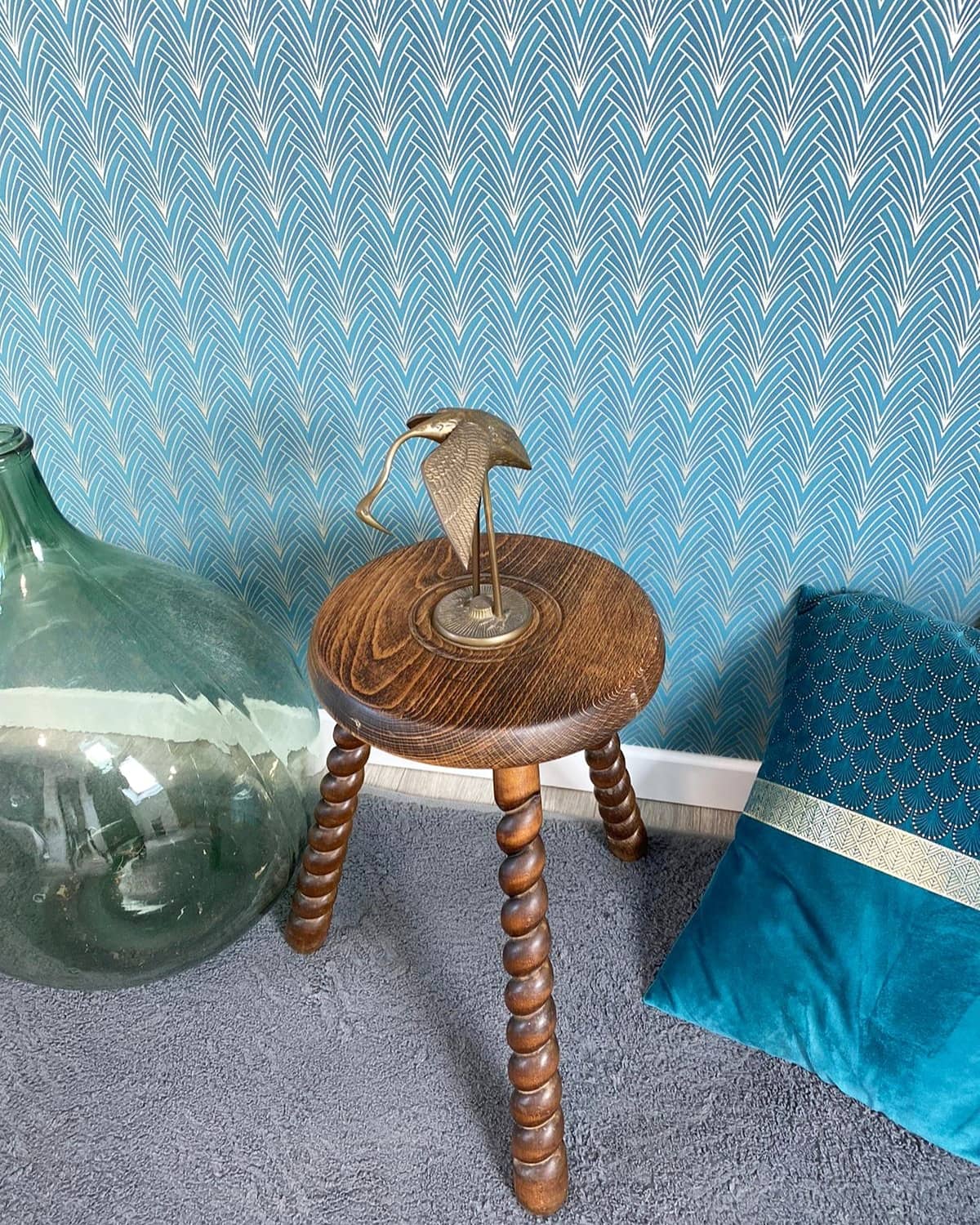 Tripod tabouret