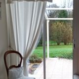 Drap brodé ancien