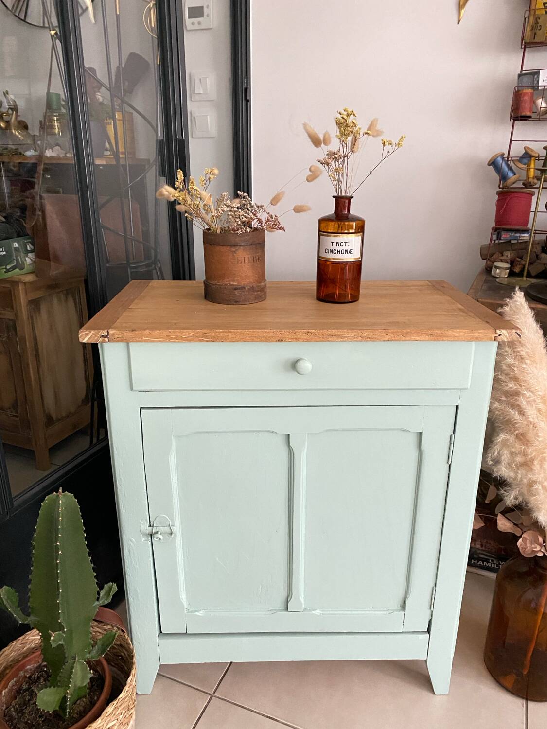 Old vintage jam buffet