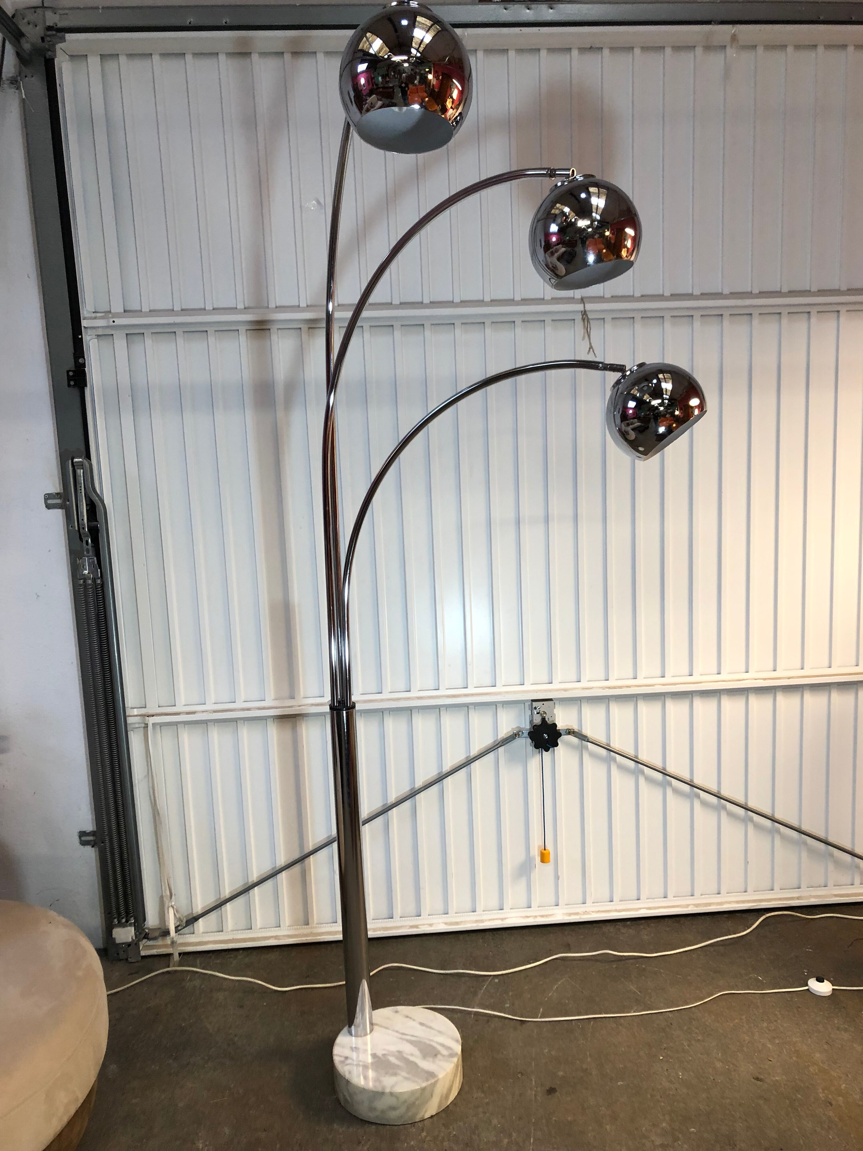 floor lamp lily of the valley design goffredo reggiani 1970