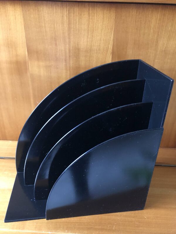 Porte-revue Crayonne, 1970