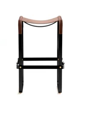 Pair of metal brown and black stools without a backrest.