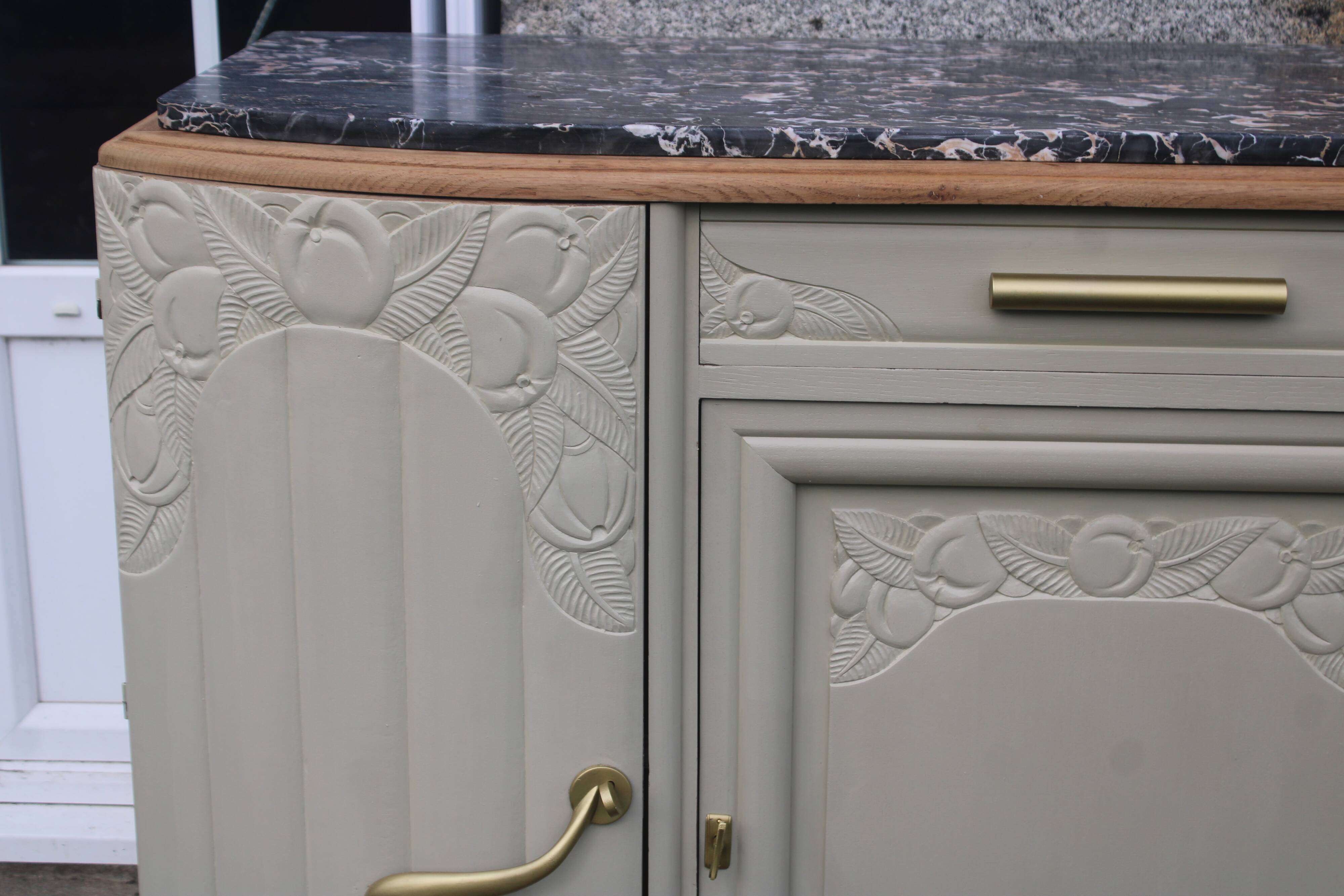 Art Deco sideboard in renovated solid oak – marble top
