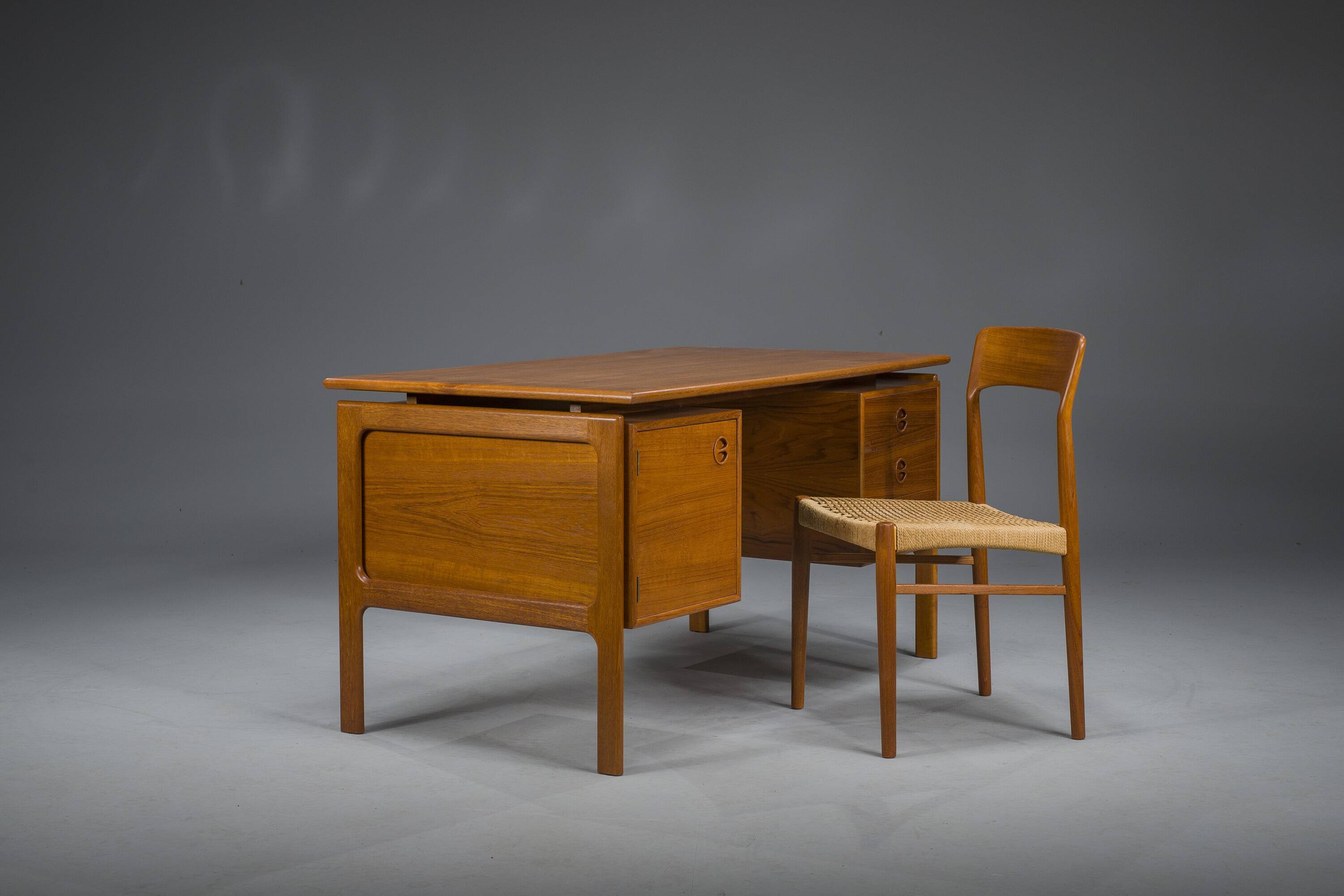 Danish Desk by Arne Vodder for GV Møbler, 1960s