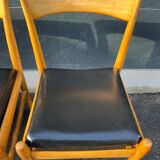Scandinavian chair in wood and skai