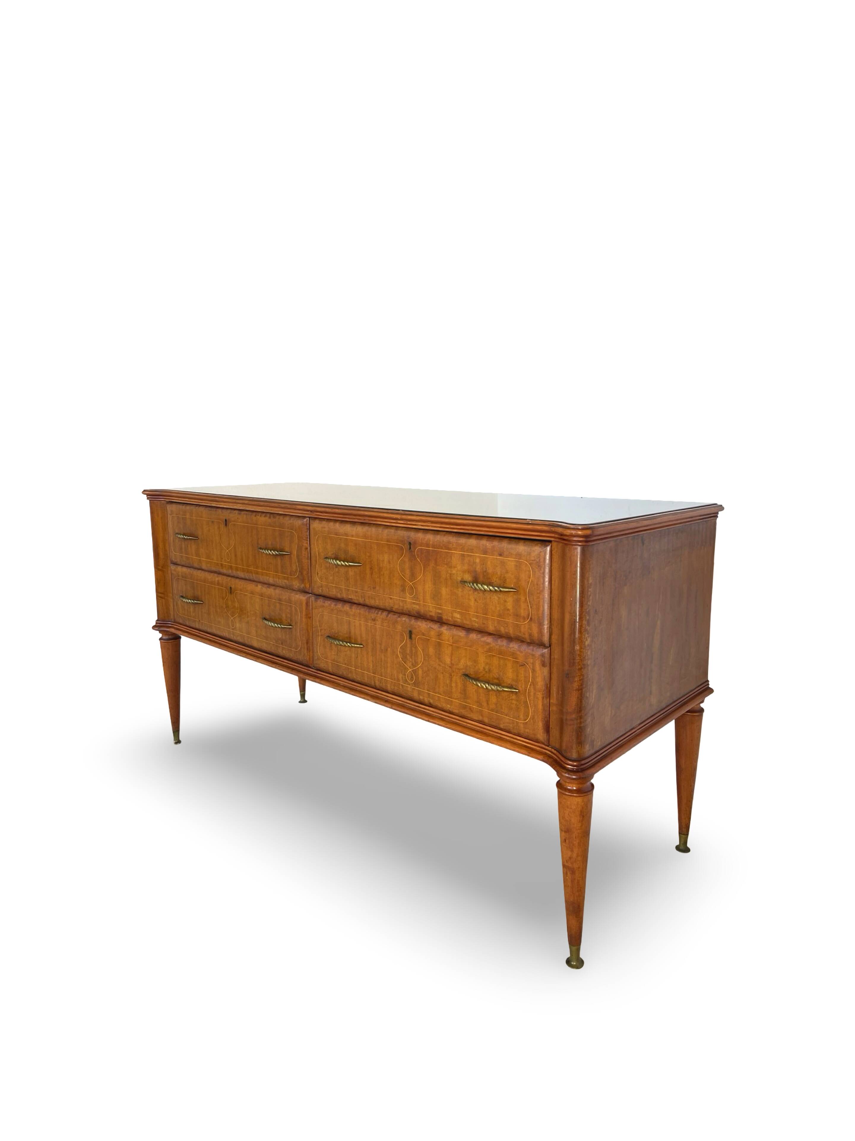 Une commode italienne vintage de style moderne du milieu du siècle
