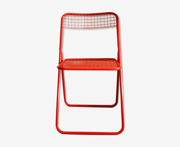 Chaise pliante rouge métal grillagée