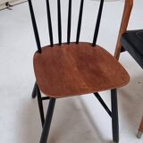Chaises du milieu du siècle