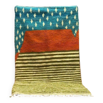 Handcrafted Berber rug in pure natural wool, size 150 x 250 cm