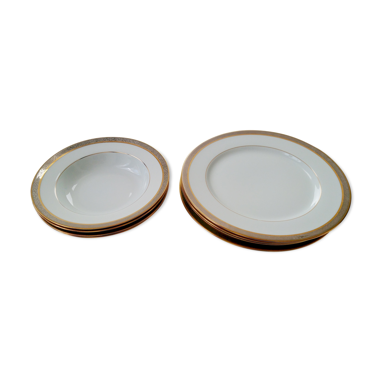 8 Limoges plates